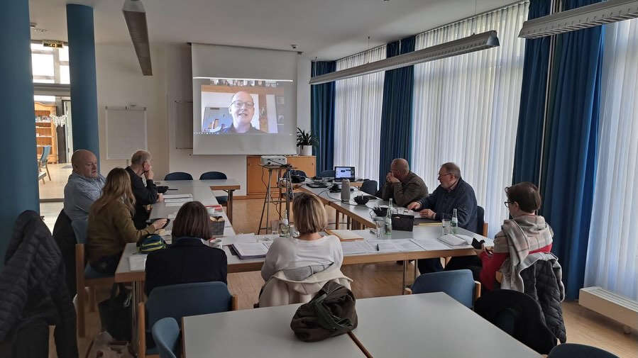 Bildung für Kinder beruflich Reisender: Austausch, Perspektiven und nächste Schritte